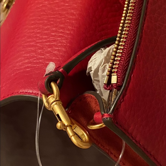 *SOLD* BNWT - Authentic - Tory Burch Miller Convertible Small Shoulder Bag - Picture 8 of 12